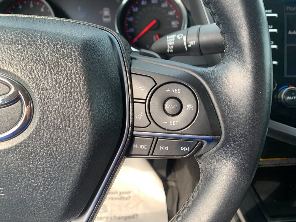 Used 2018 Toyota Camry XSE w/ Driver Assist Package FWD image 26