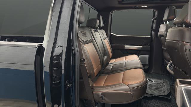 Used 2023 Ford F350 King Ranch w/ Chrome Package image 25