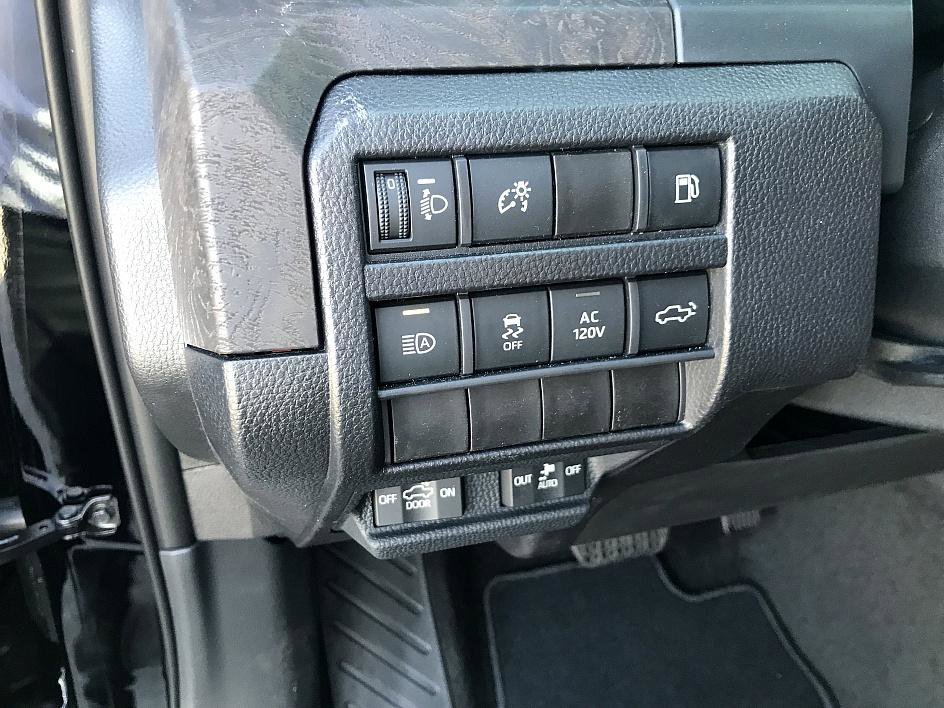 New 2025 Toyota Tacoma Limited AWD/4WD image 15