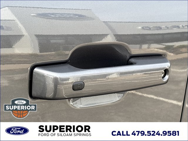 Used 2026 Ford F450 Platinum w/ FX4 Off-Road Package image 16