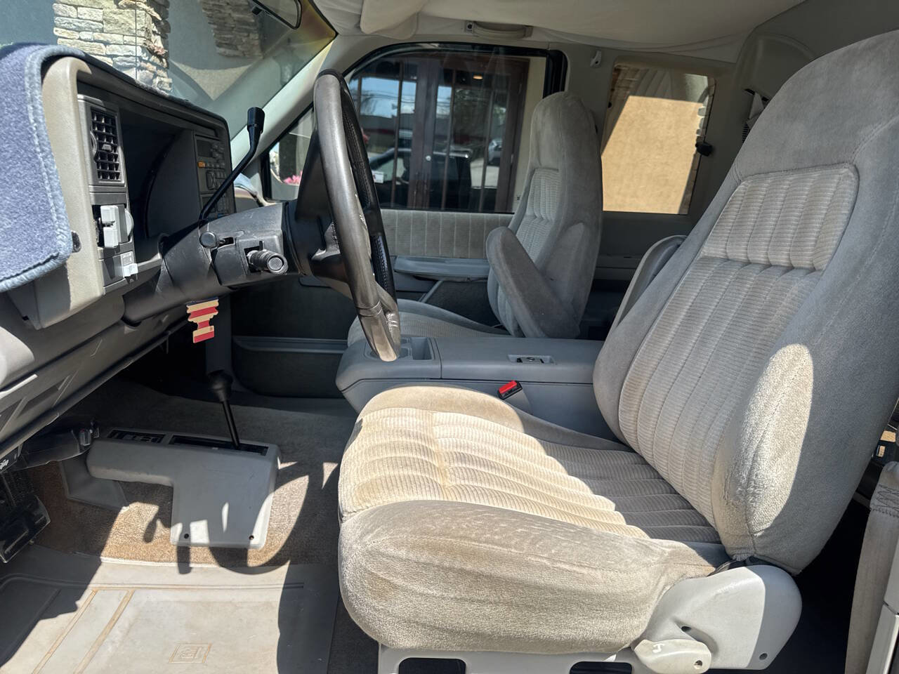 Used 1992 Chevrolet Silverado 2500 4x4 Extended Cab image 9