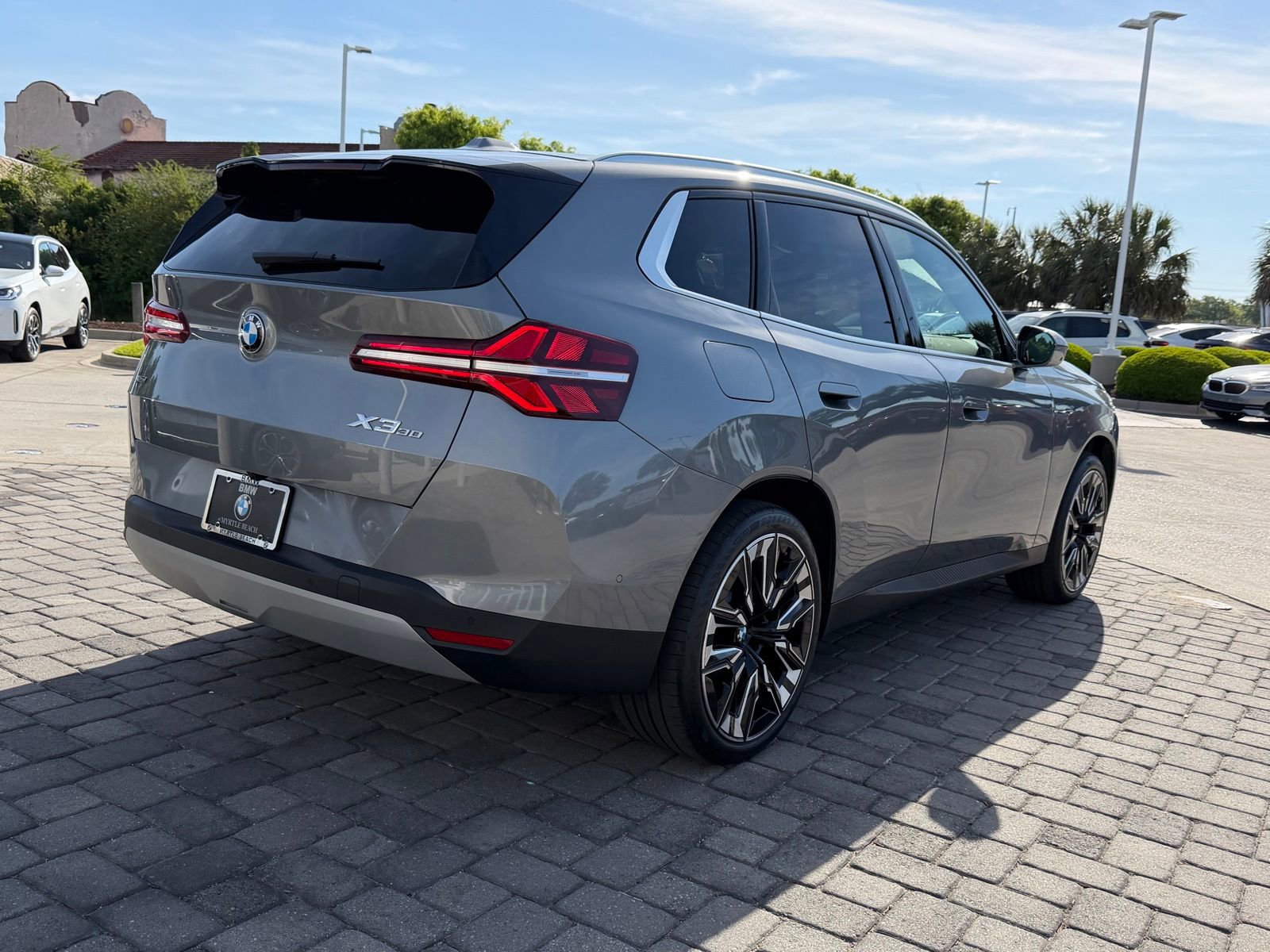 Certified 2025 BMW X3 xDrive30i w/ Premium Package image 8