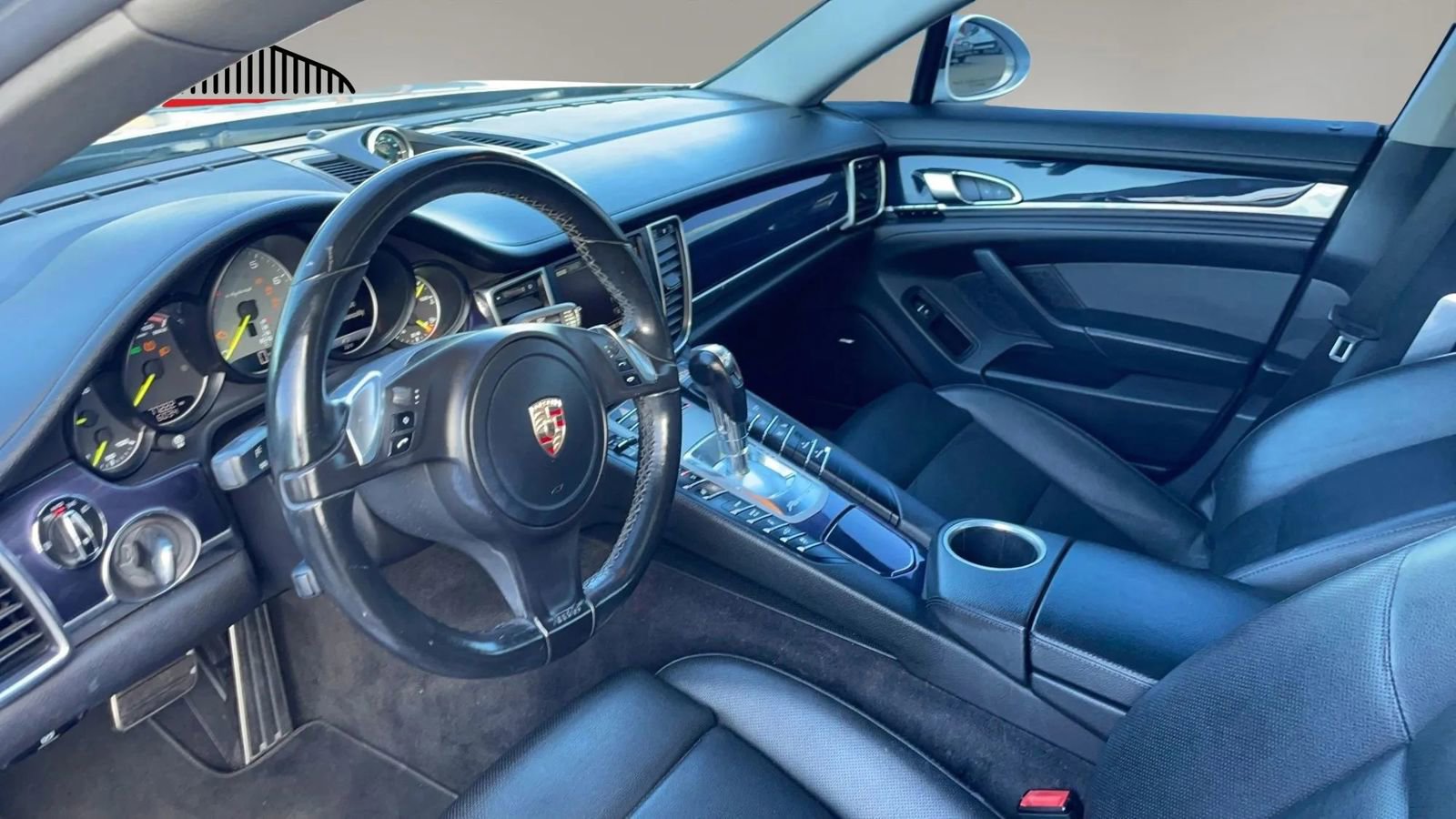 Used 2015 Porsche Panamera S RWD image 34