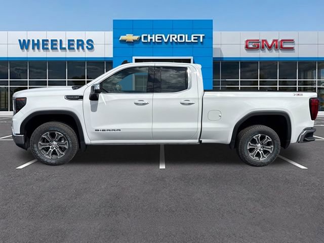 New 2026 GMC Sierra 1500 SLE image 2