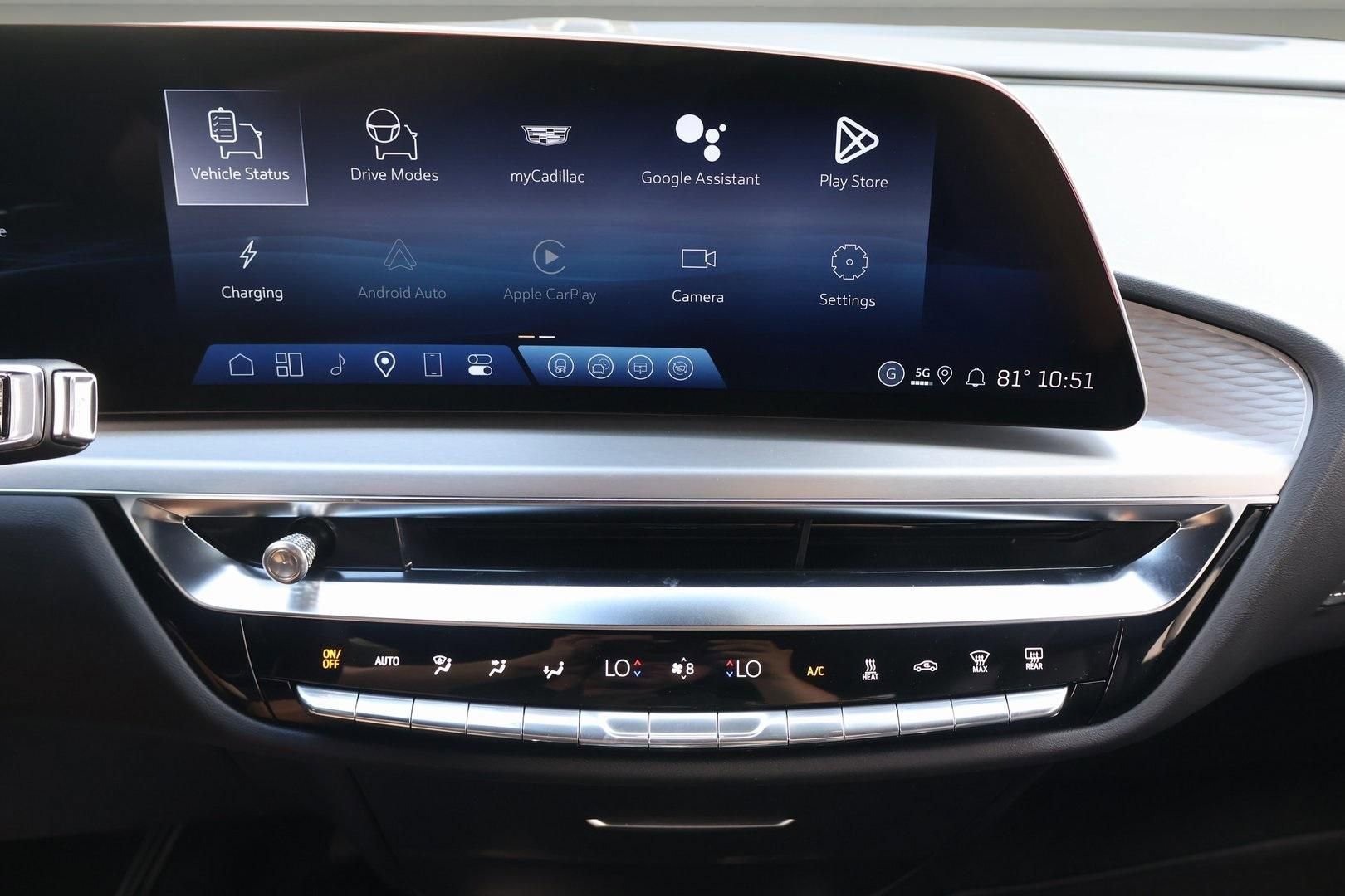 New 2026 Cadillac Lyriq Sport RWD image 4
