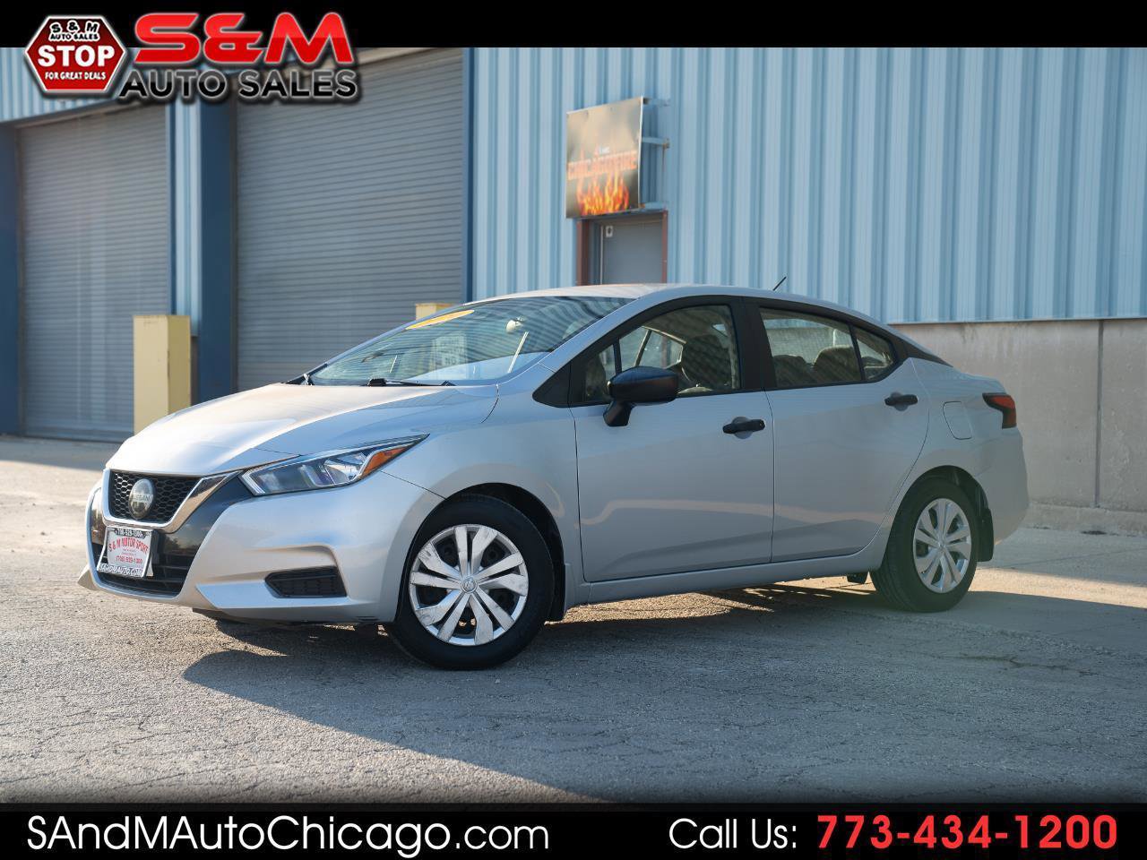 Used 2020 Nissan Versa S FWD image 1