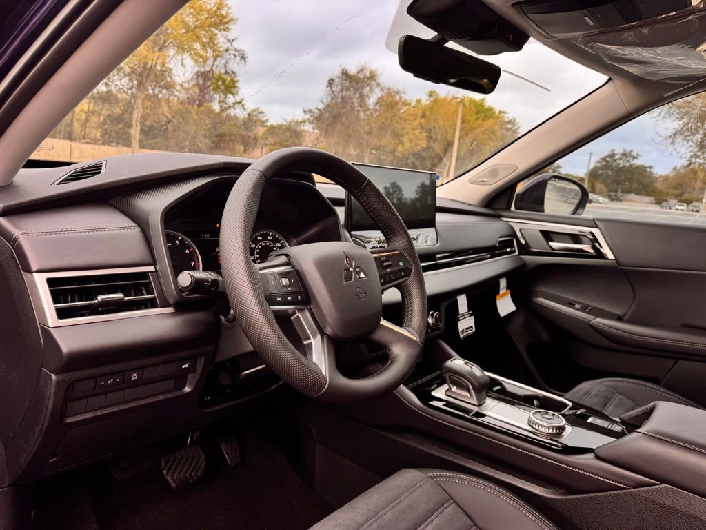 New 2026 Mitsubishi Outlander SE FWD image 28