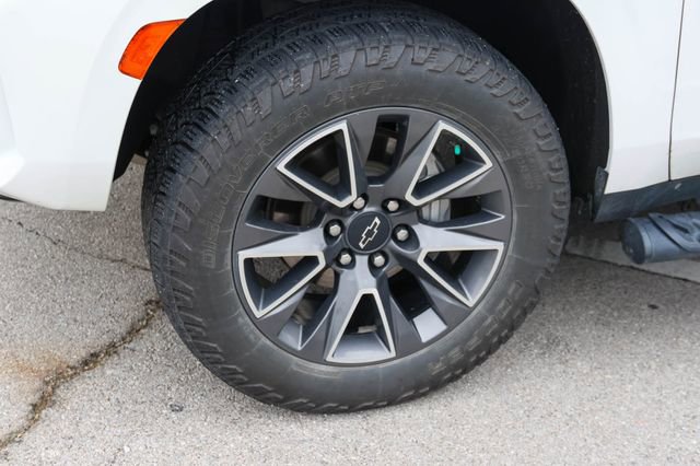 Used 2023 Chevrolet Tahoe Z71 w/ Max Trailering Package AWD/4WD image 7