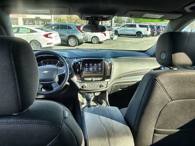 Certified 2023 Chevrolet Traverse LT FWD image 19