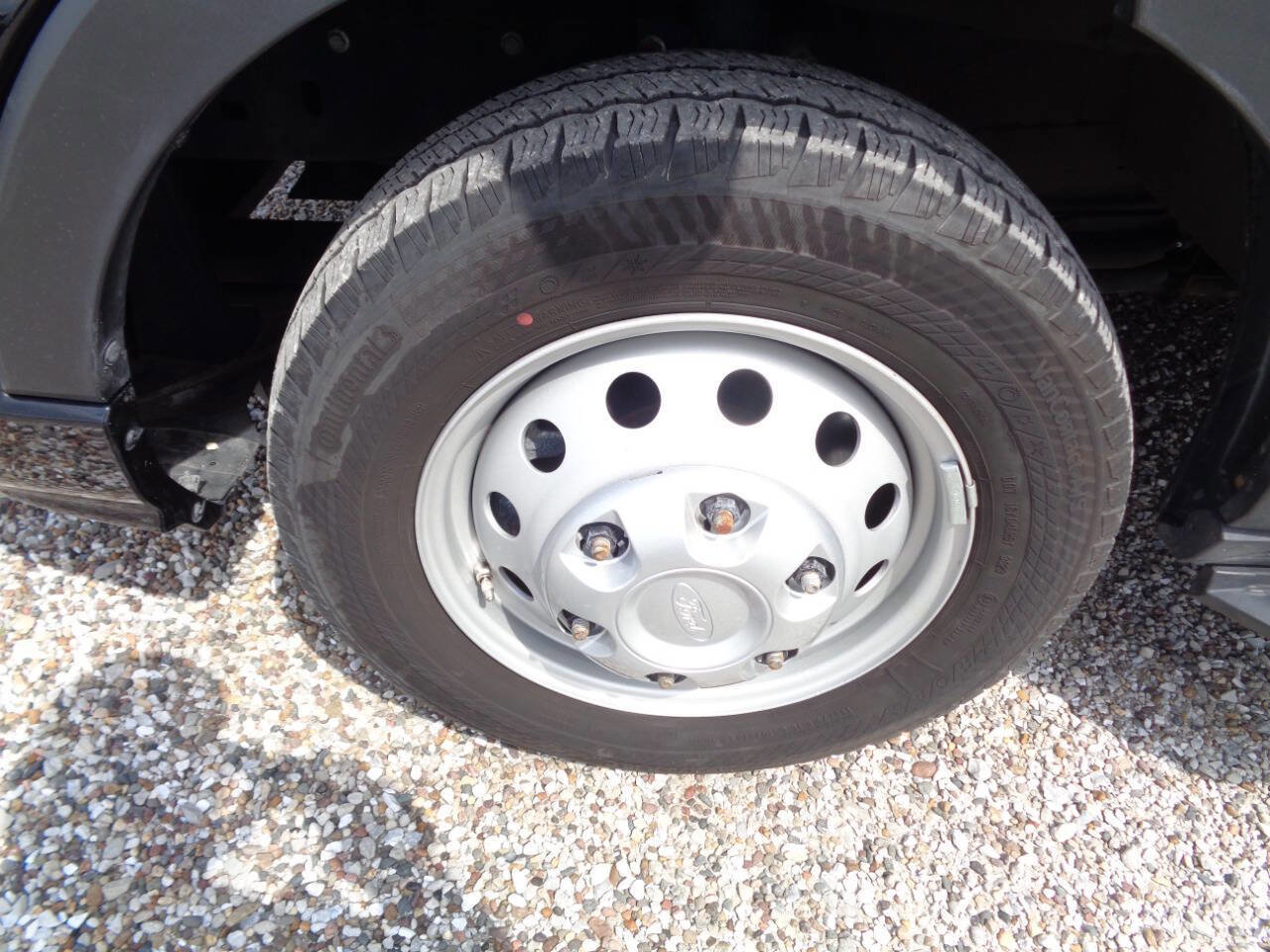 Used 2024 Ford Transit 350 XLT RWD image 43