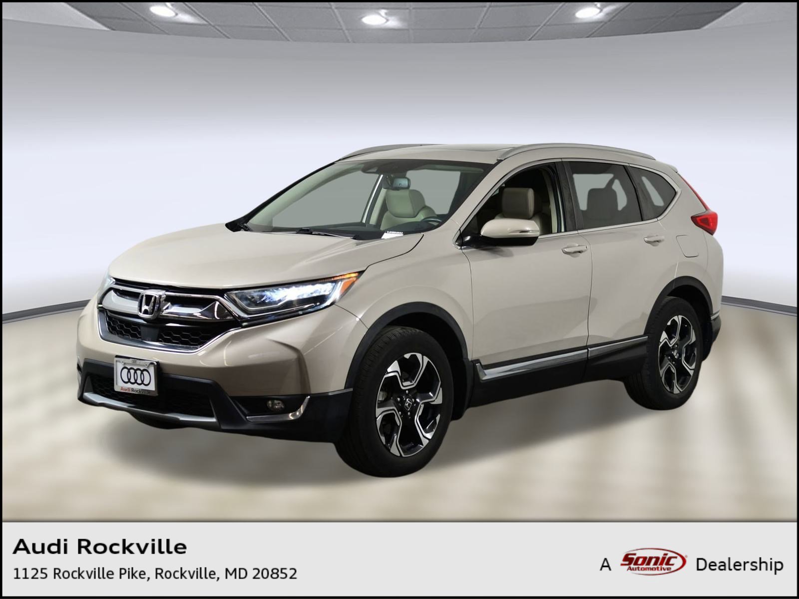 Used 2018 Honda CR-V Touring image 1