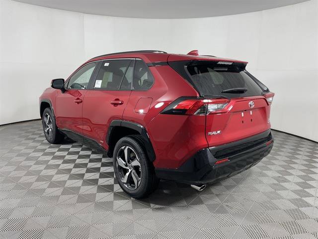 New 2025 Toyota RAV4 SE image 5