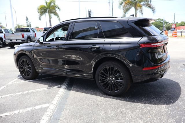 New 2025 Lincoln Corsair Reserve w/ Equipment Group 202A AWD/4WD image 5