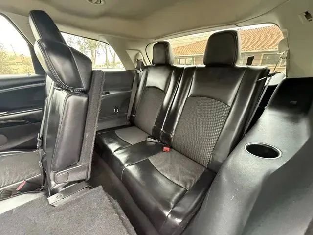 Used 2019 Dodge Journey Crossroad AWD/4WD image 14