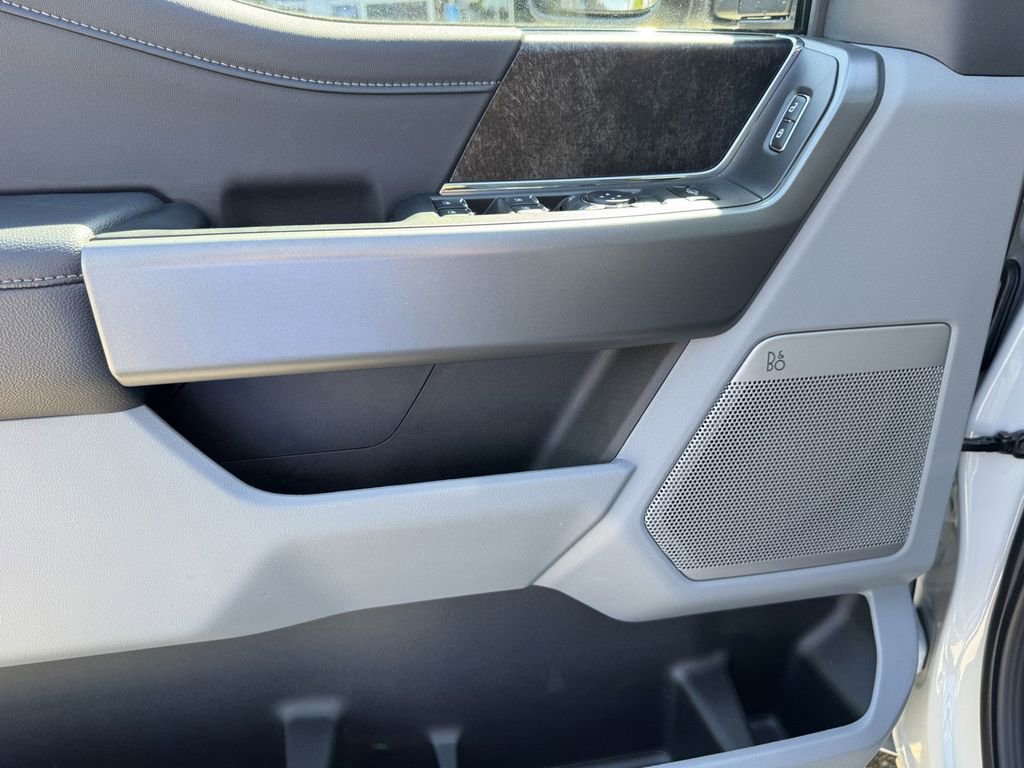 New 2026 Ford F250 XLT w/ XLT Premium Package image 15