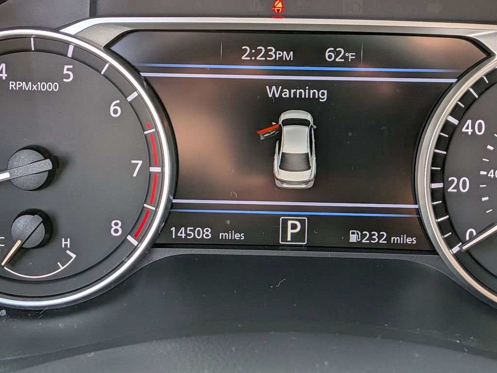 Used 2025 Nissan Sentra SV w/ SV Premium Package FWD image 13