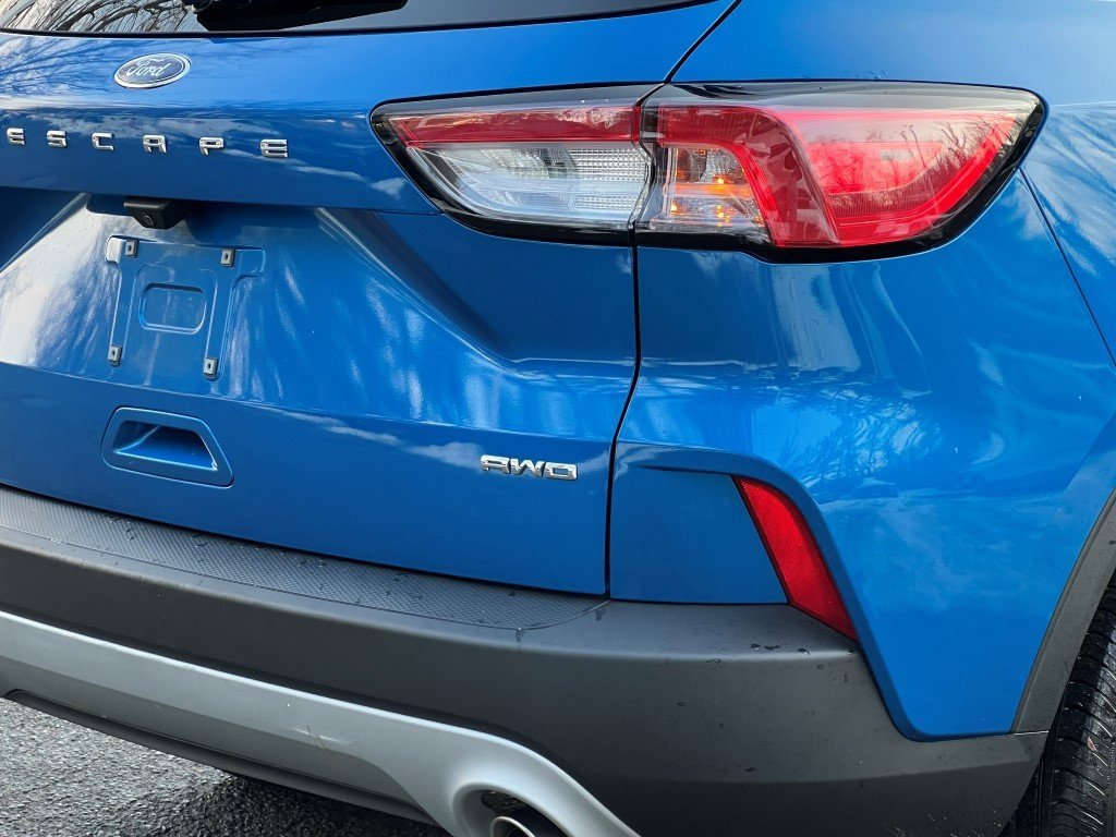 Used 2021 Ford Escape SE w/ Convenience Package image 5