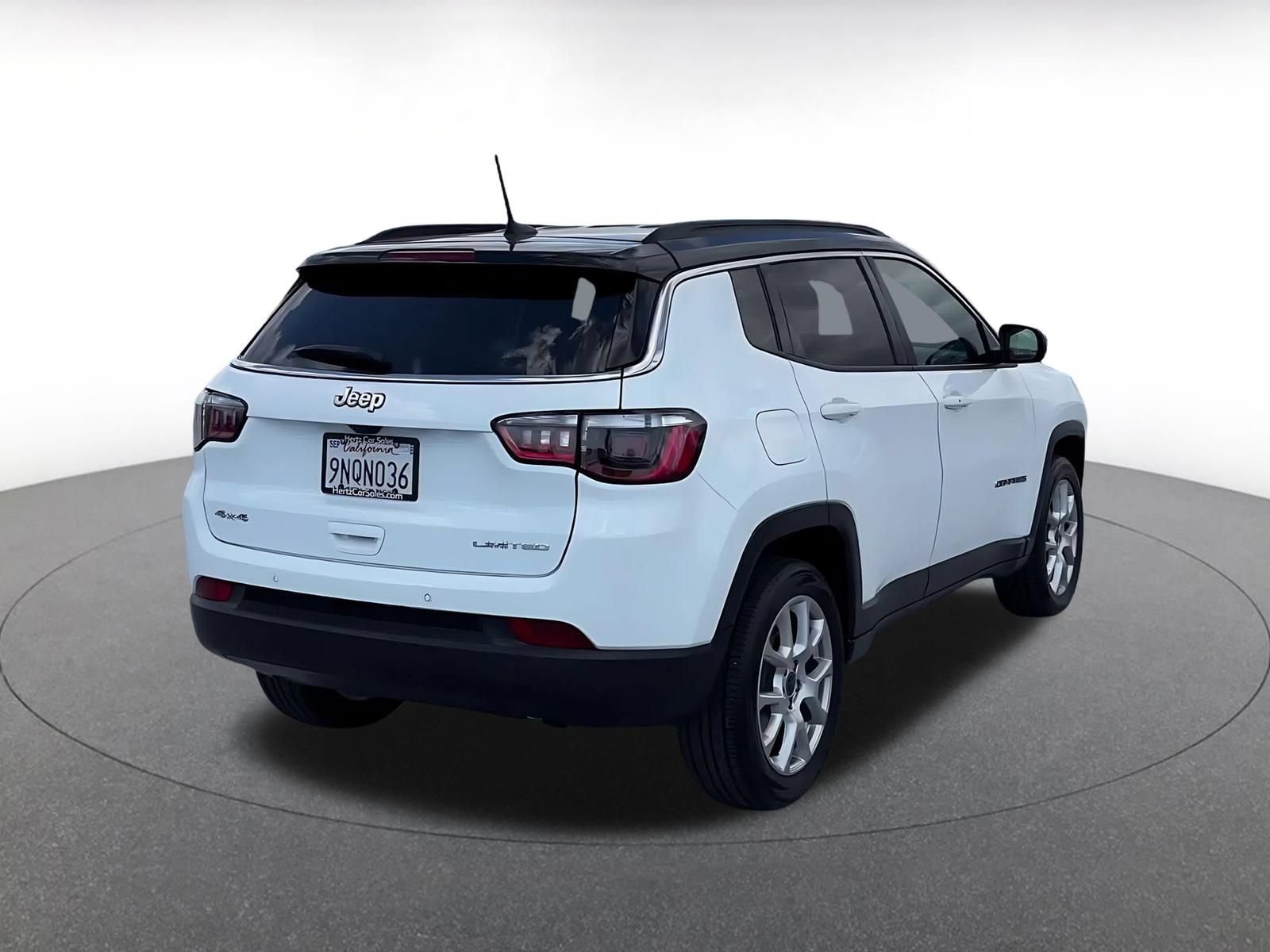 Used 2025 Jeep Compass Limited AWD/4WD image 14