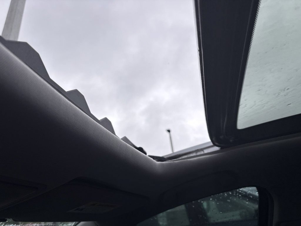 Used 2020 Acura TLX w/ Technology Package FWD image 5