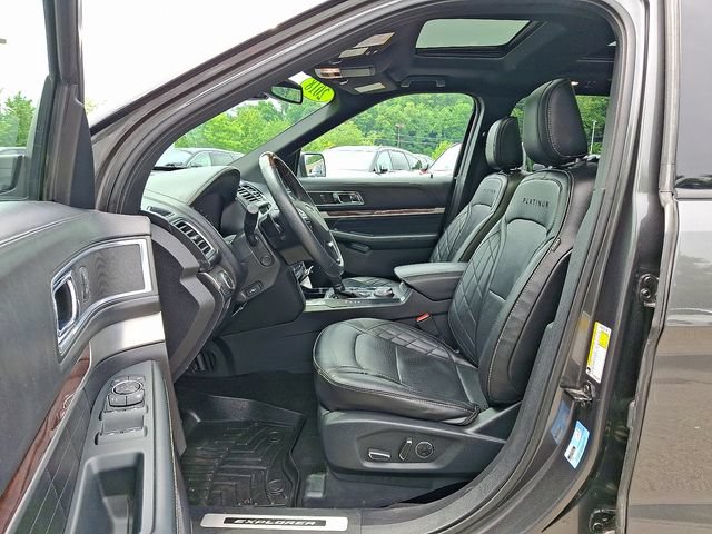 Used 2018 Ford Explorer Platinum AWD/4WD image 13