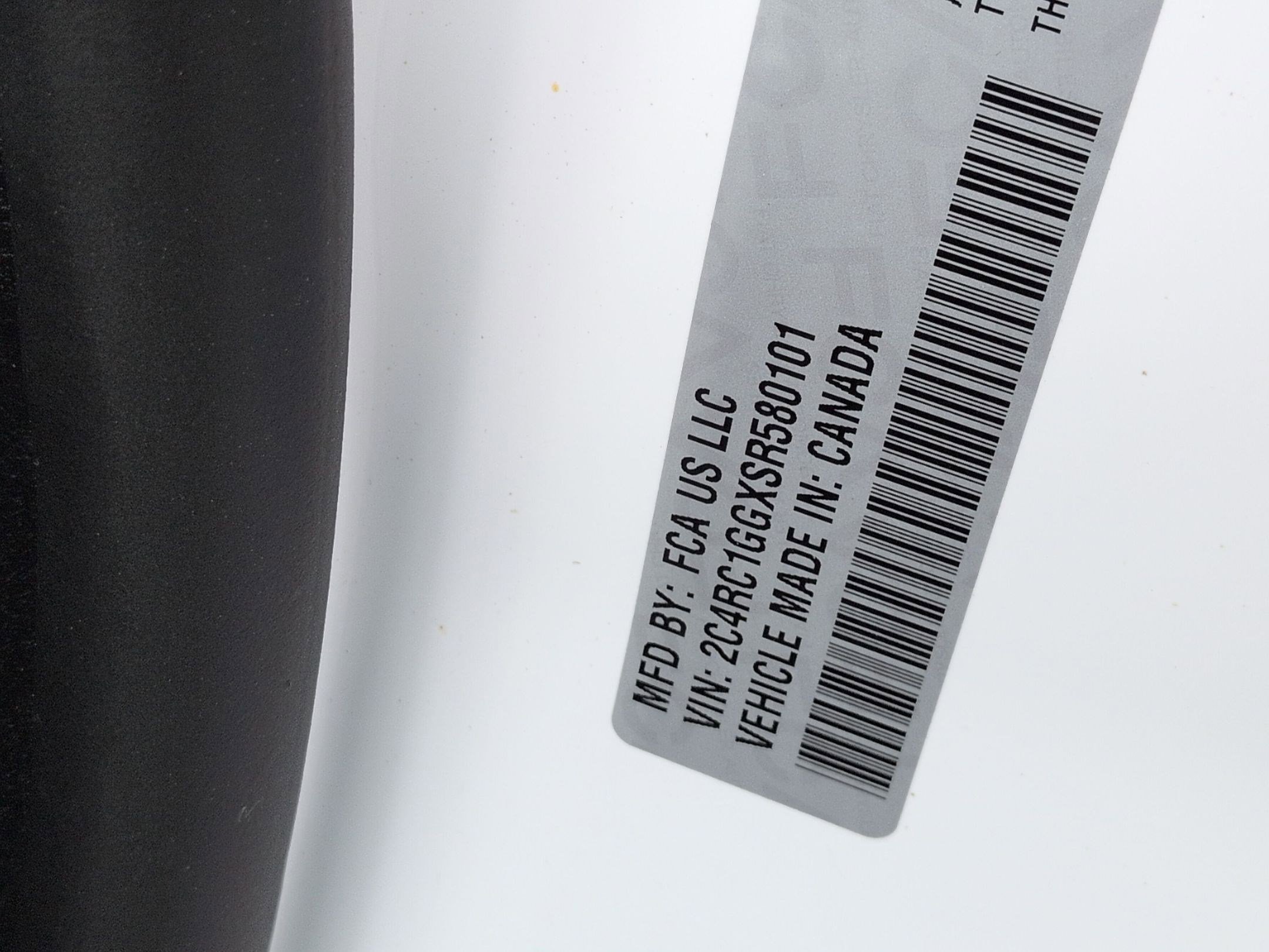Used 2025 Chrysler Pacifica Limited FWD image 25