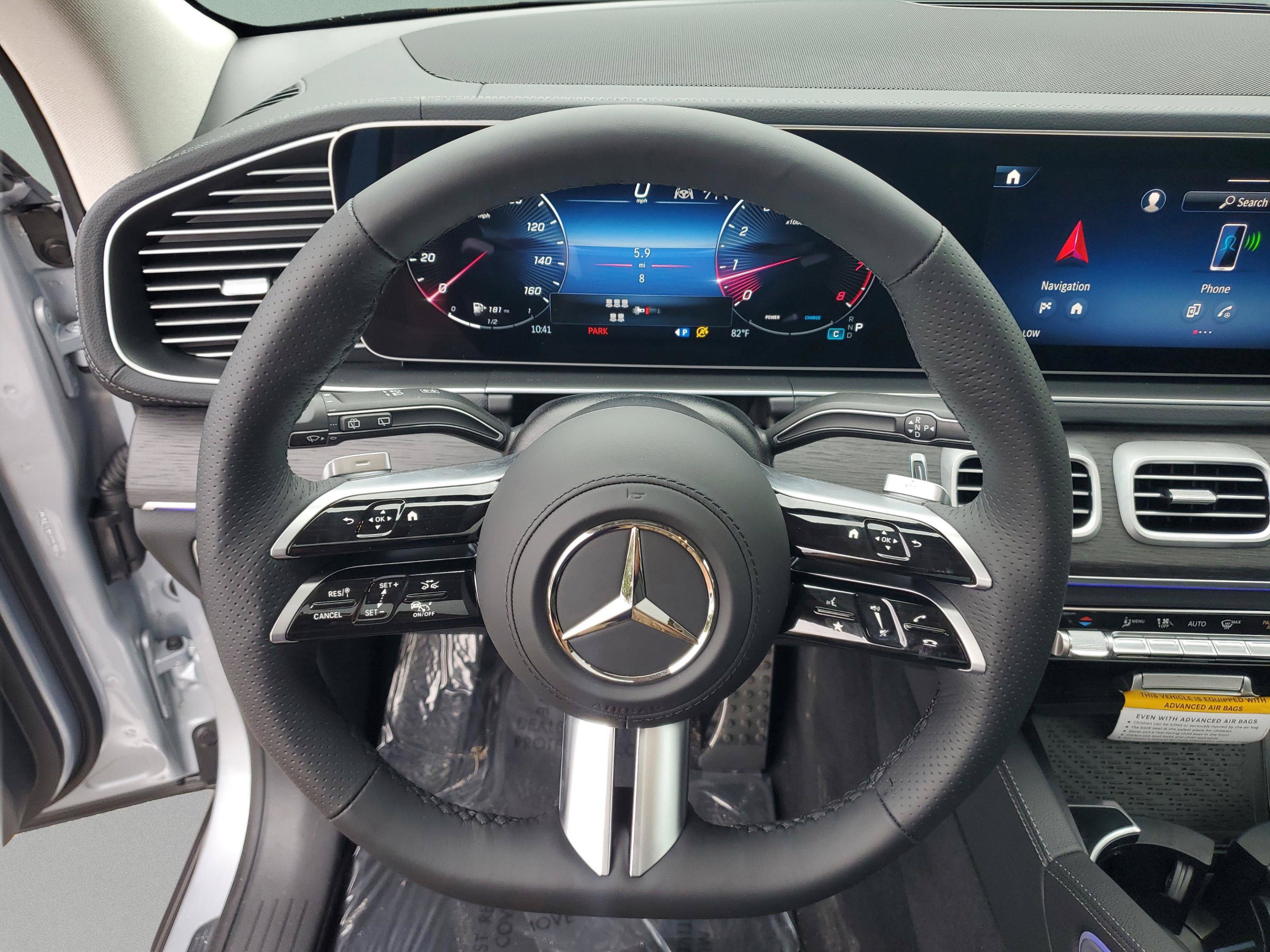 Certified 2026 Mercedes-Benz GLS 450 4MATIC image 25