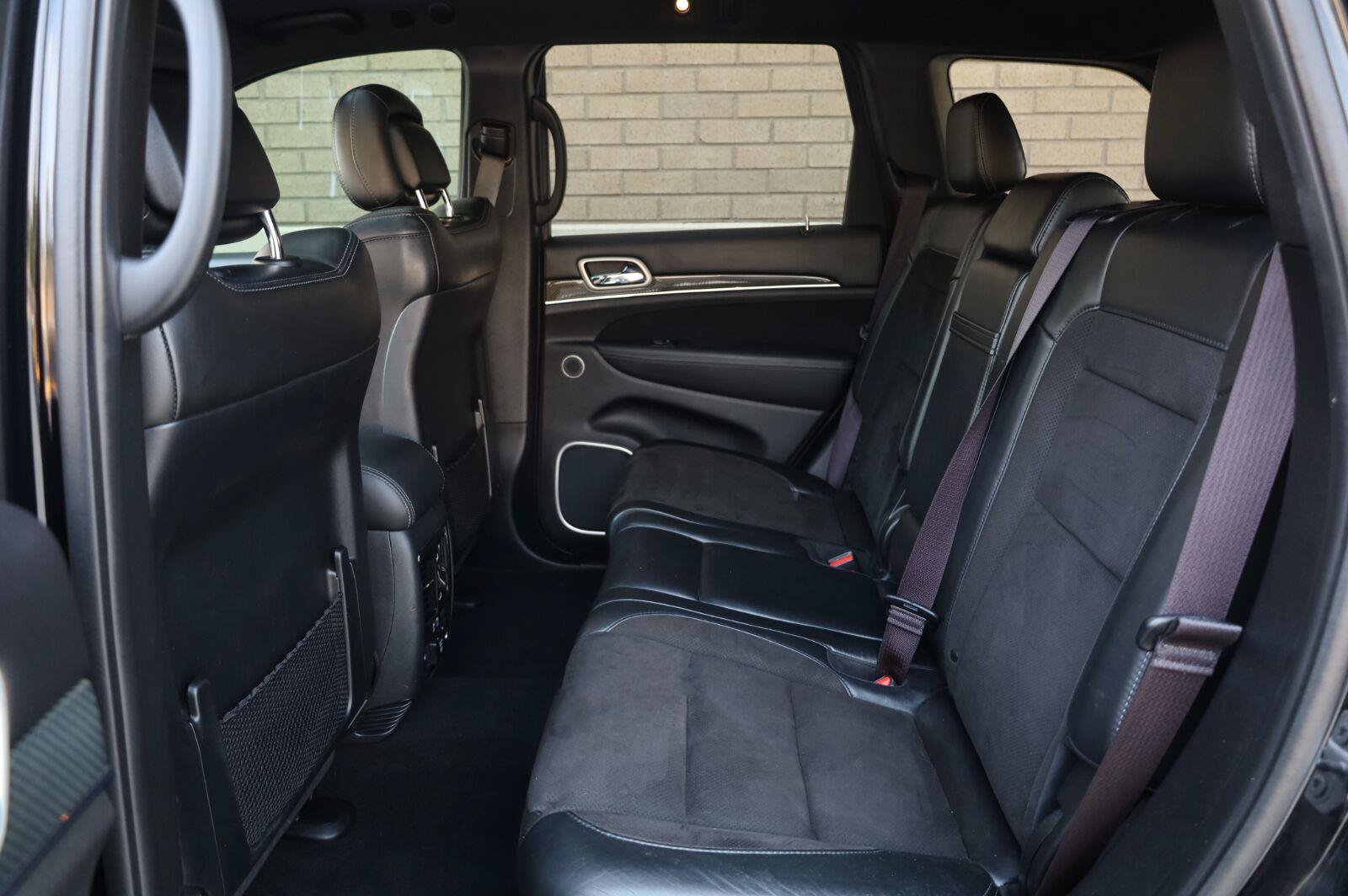 Used 2020 Jeep Grand Cherokee SRT AWD/4WD image 20