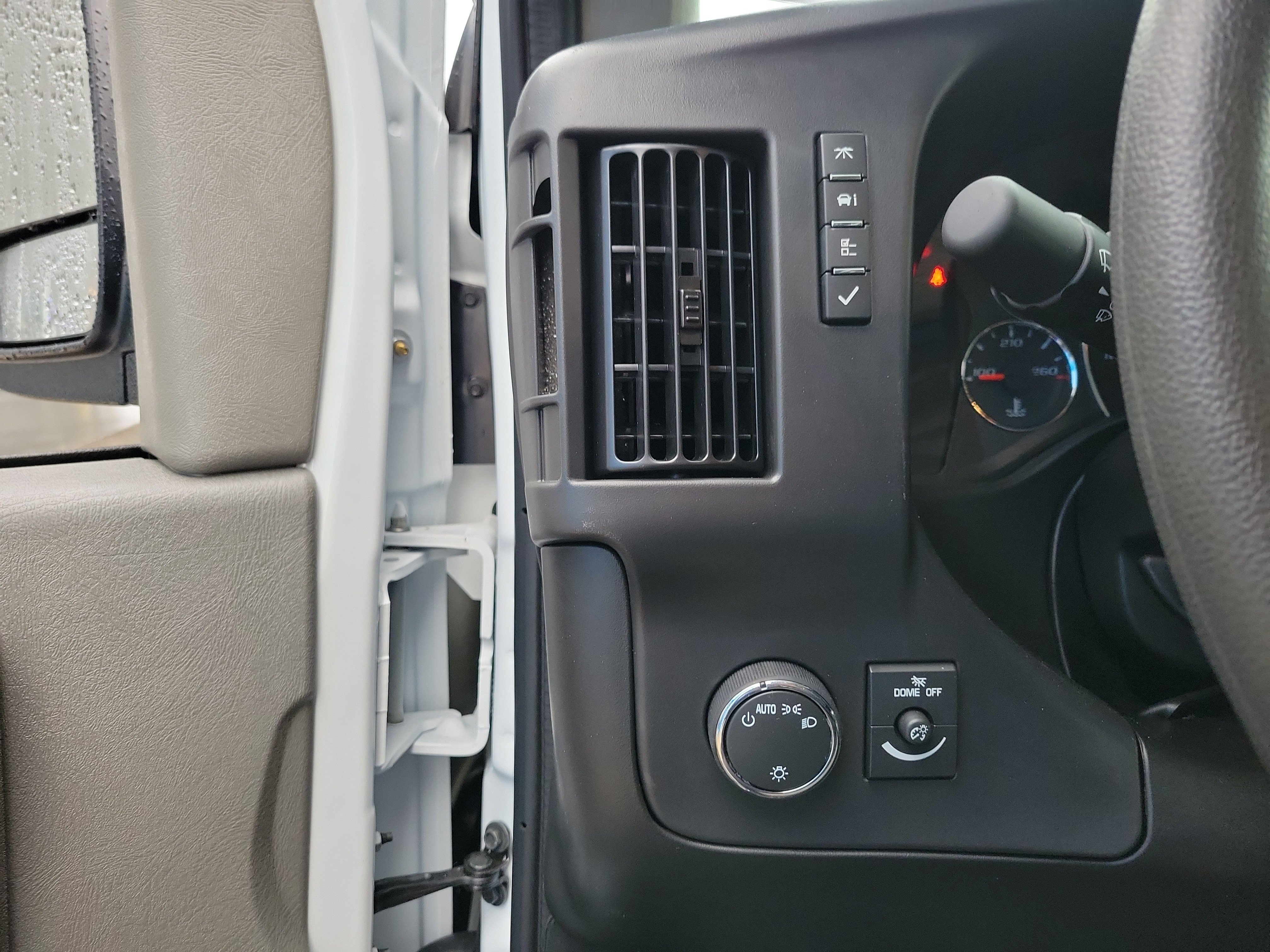 New 2025 Chevrolet Express 3500 w/ Driver Convenience Package RWD image 44