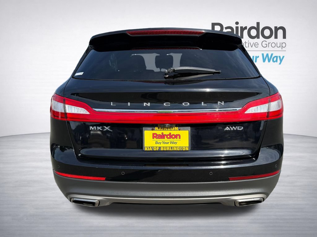 Used 2016 Lincoln MKX Reserve w/ Technology Package AWD/4WD image 6