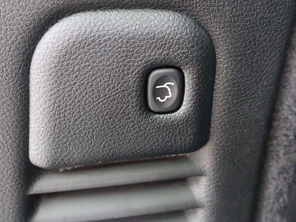 Used 2023 Dodge Durango GT w/ Blacktop Package image 18