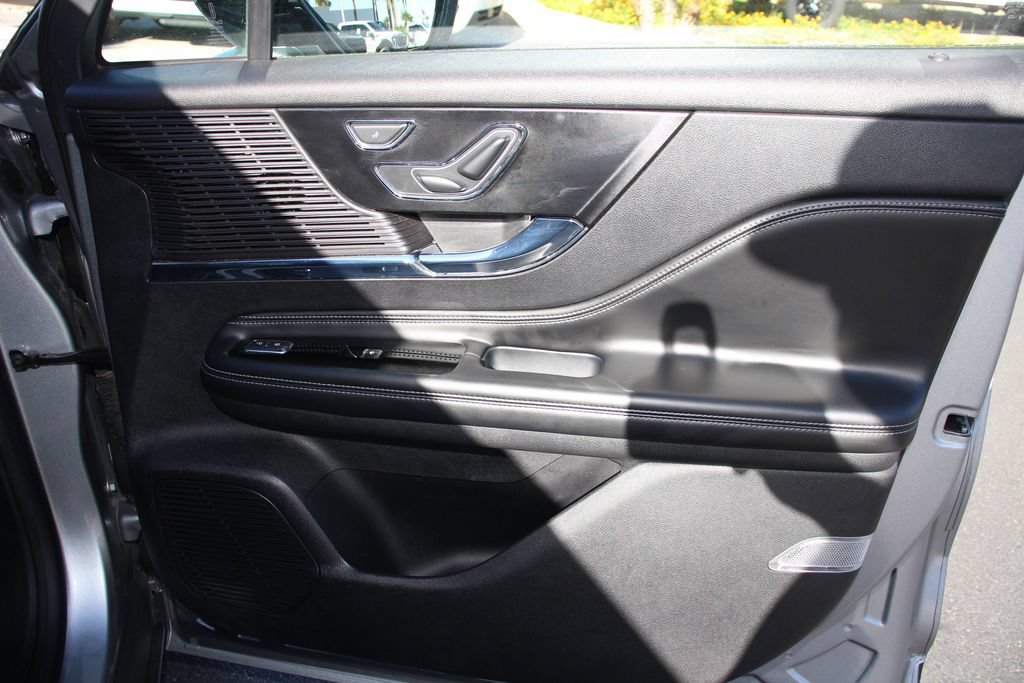 Certified 2021 Lincoln Corsair FWD w/ Premium Package image 22
