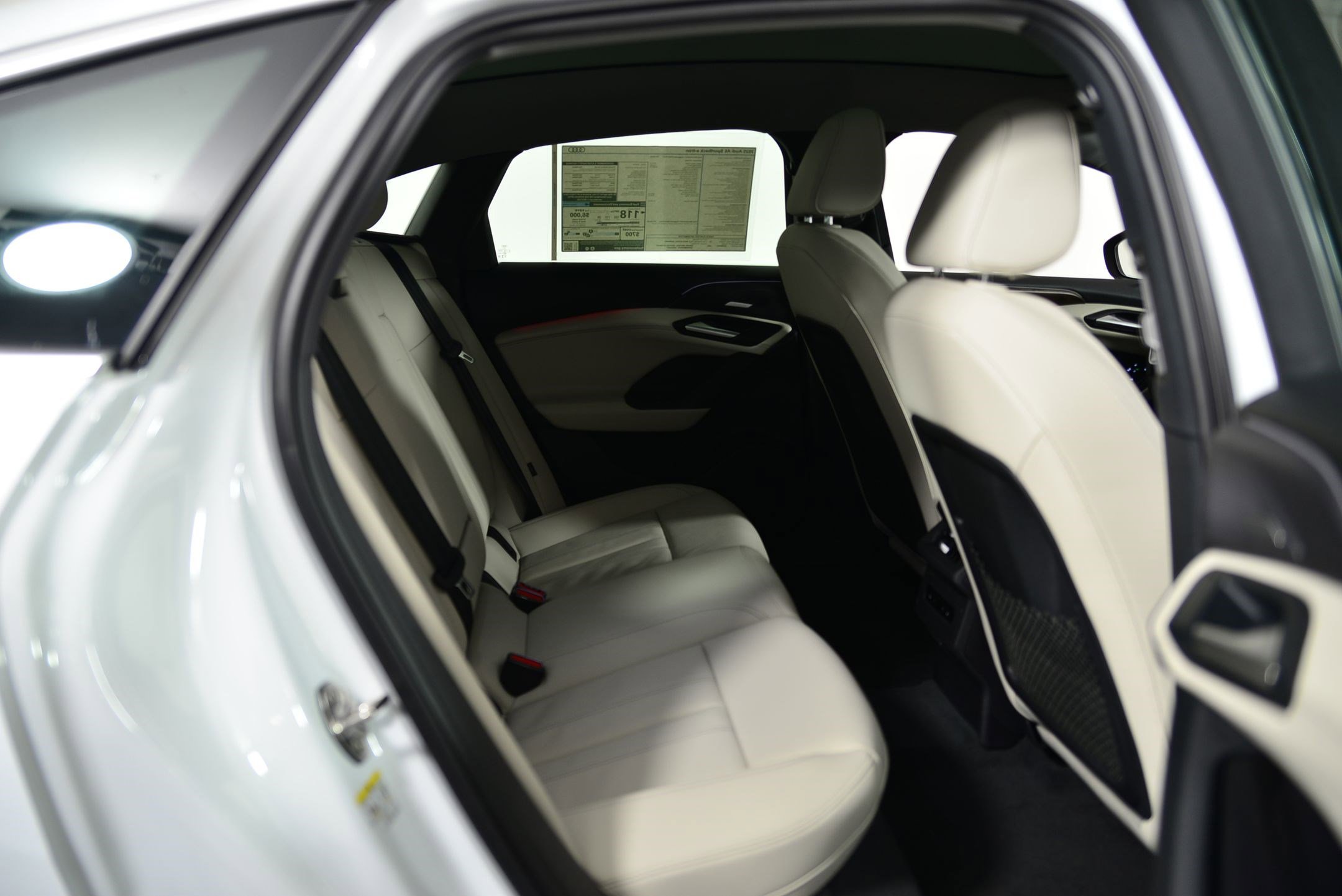 New 2025 Audi A6 e-tron Premium Plus image 22