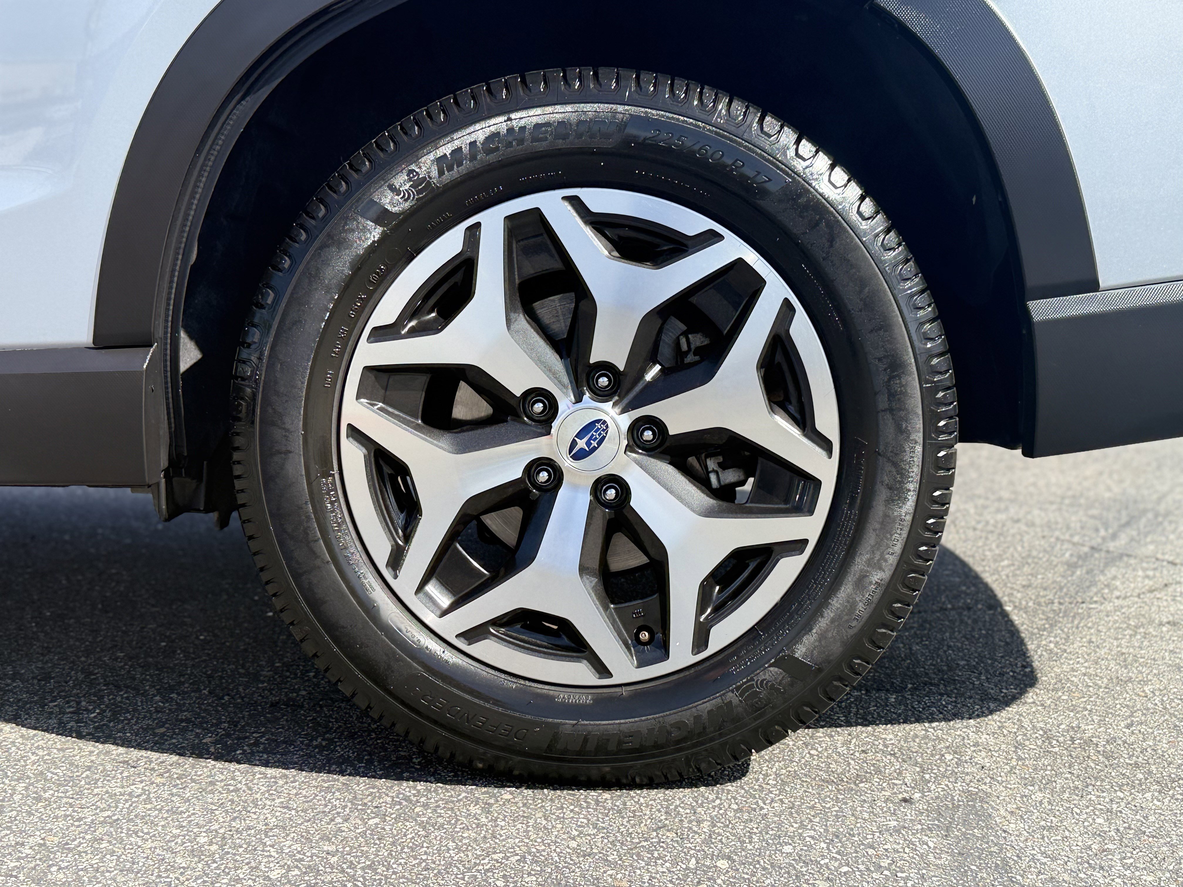 Used 2022 Subaru Forester Premium image 11