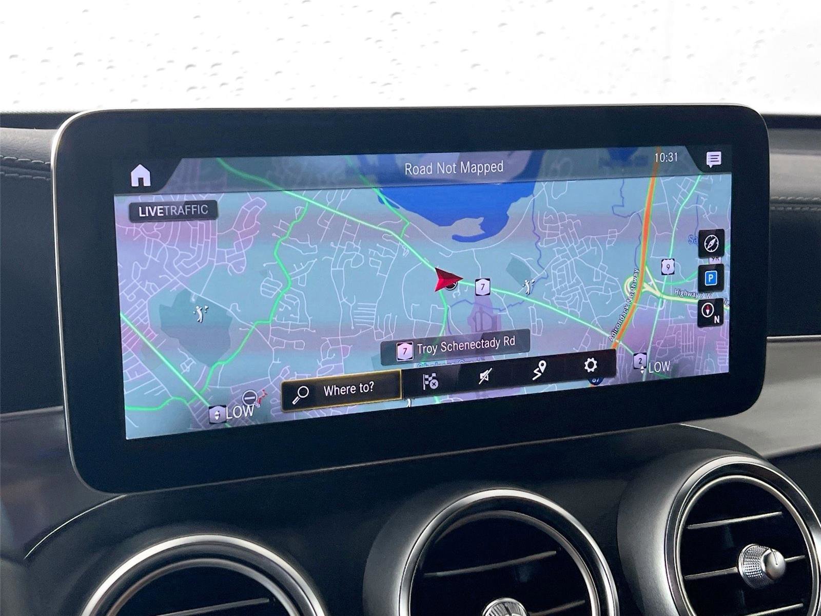 Used 2022 Mercedes-Benz GLC 300 4MATIC Coupe image 7