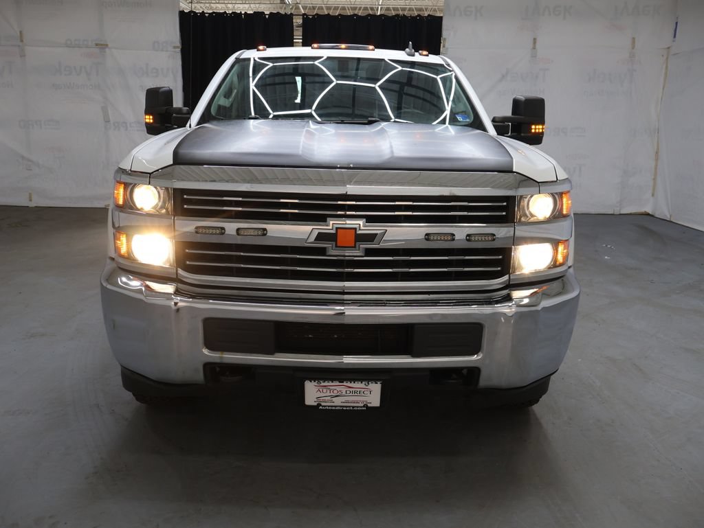 Used 2015 Chevrolet Silverado 2500 W/T w/ WT Convenience Package AWD/4WD image 2
