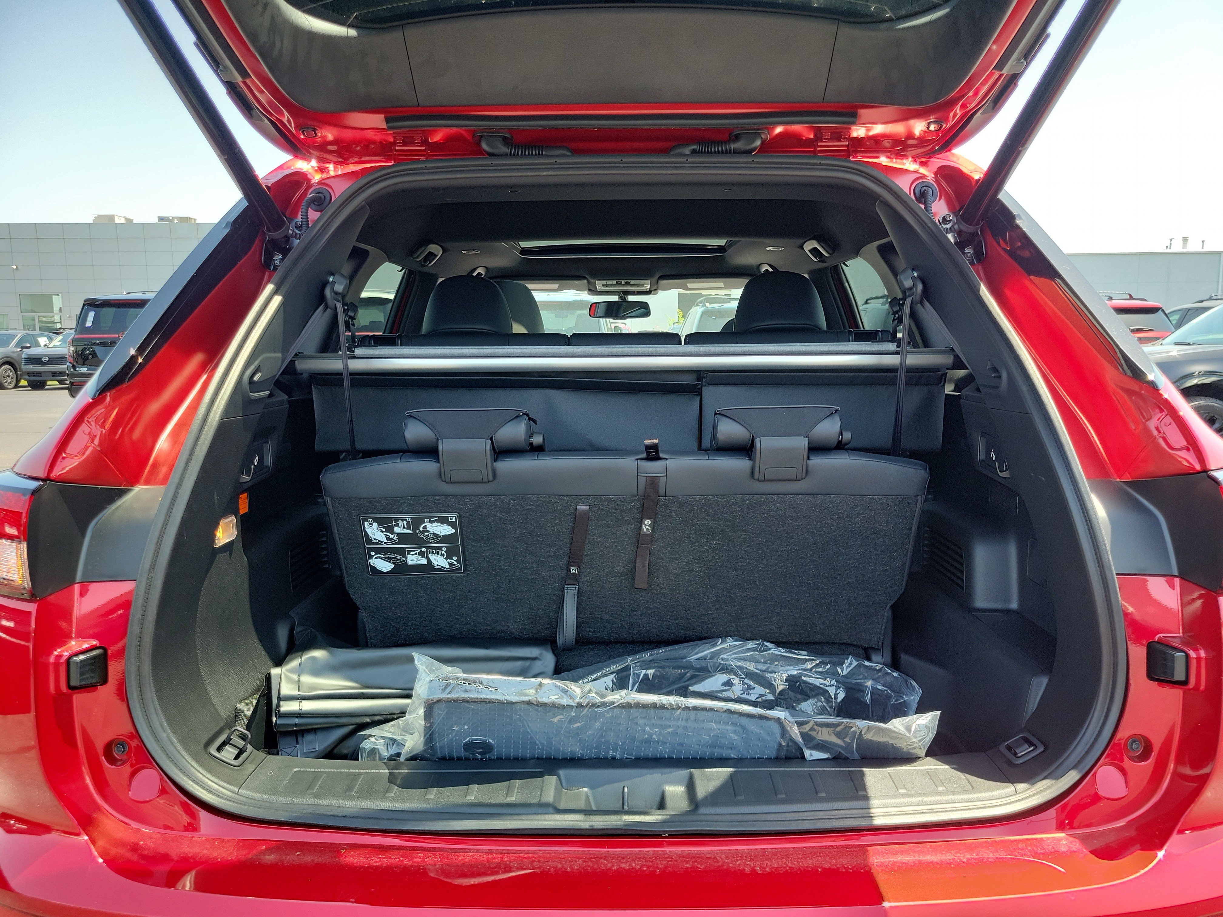 New 2026 Nissan Rogue Platinum AWD/4WD image 8