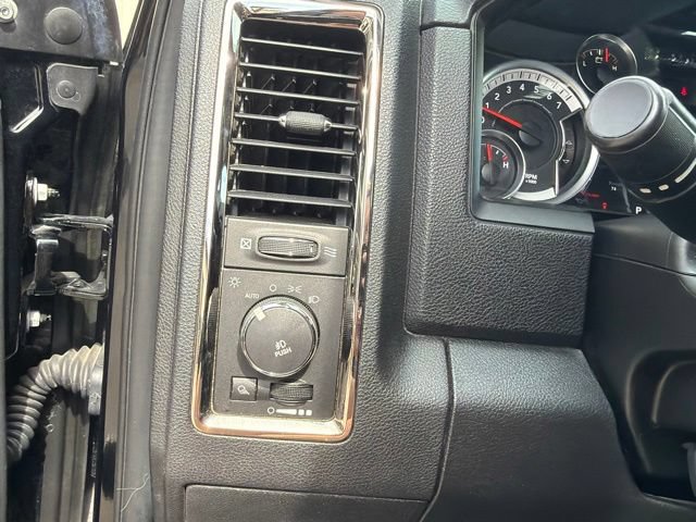 Used 2013 RAM 1500 Sport w/ Convenience Group AWD/4WD image 28