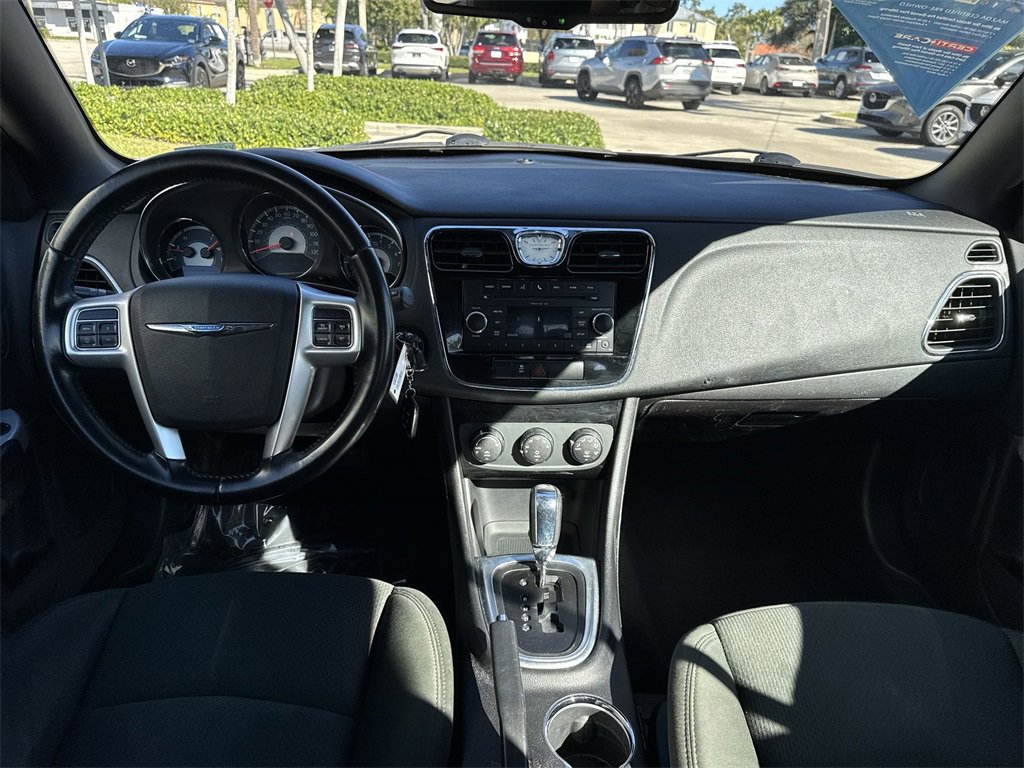 Used 2011 Chrysler 200 Touring image 15