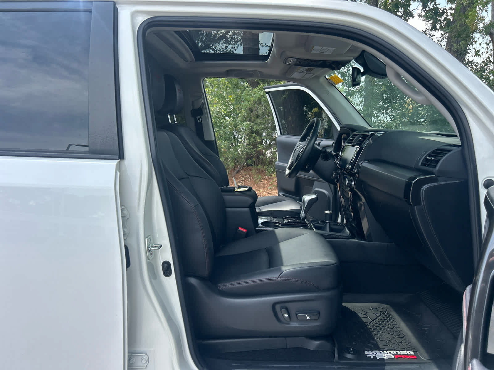 Used 2023 Toyota 4Runner TRD Pro AWD/4WD image 12