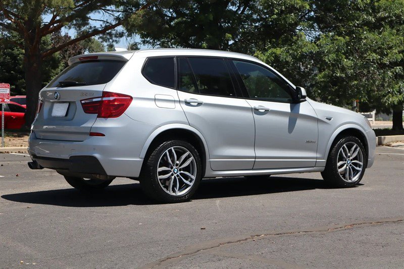 Used 2016 BMW X3 xDrive28i AWD/4WD image 5