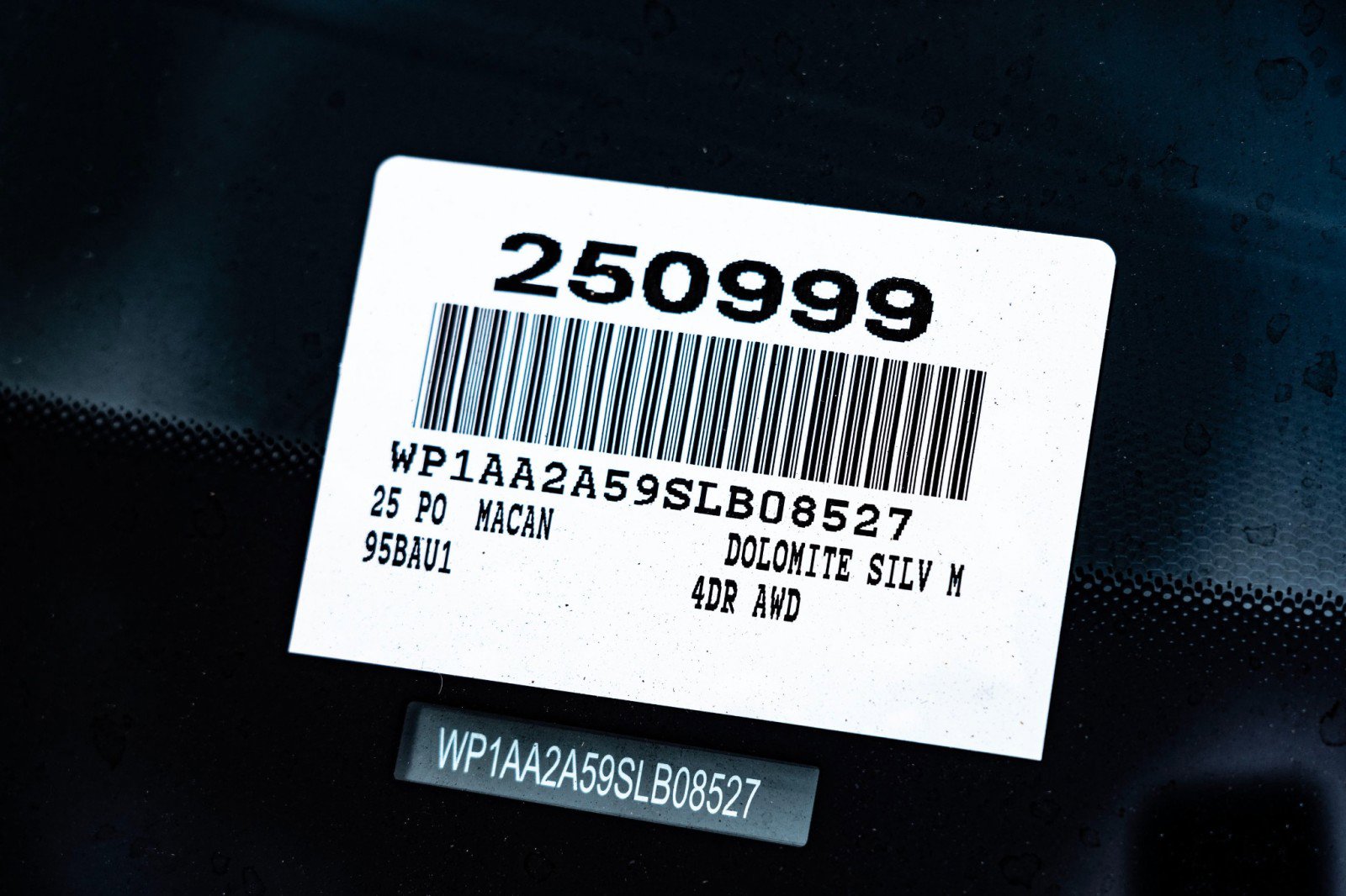 New 2025 Porsche Macan image 30