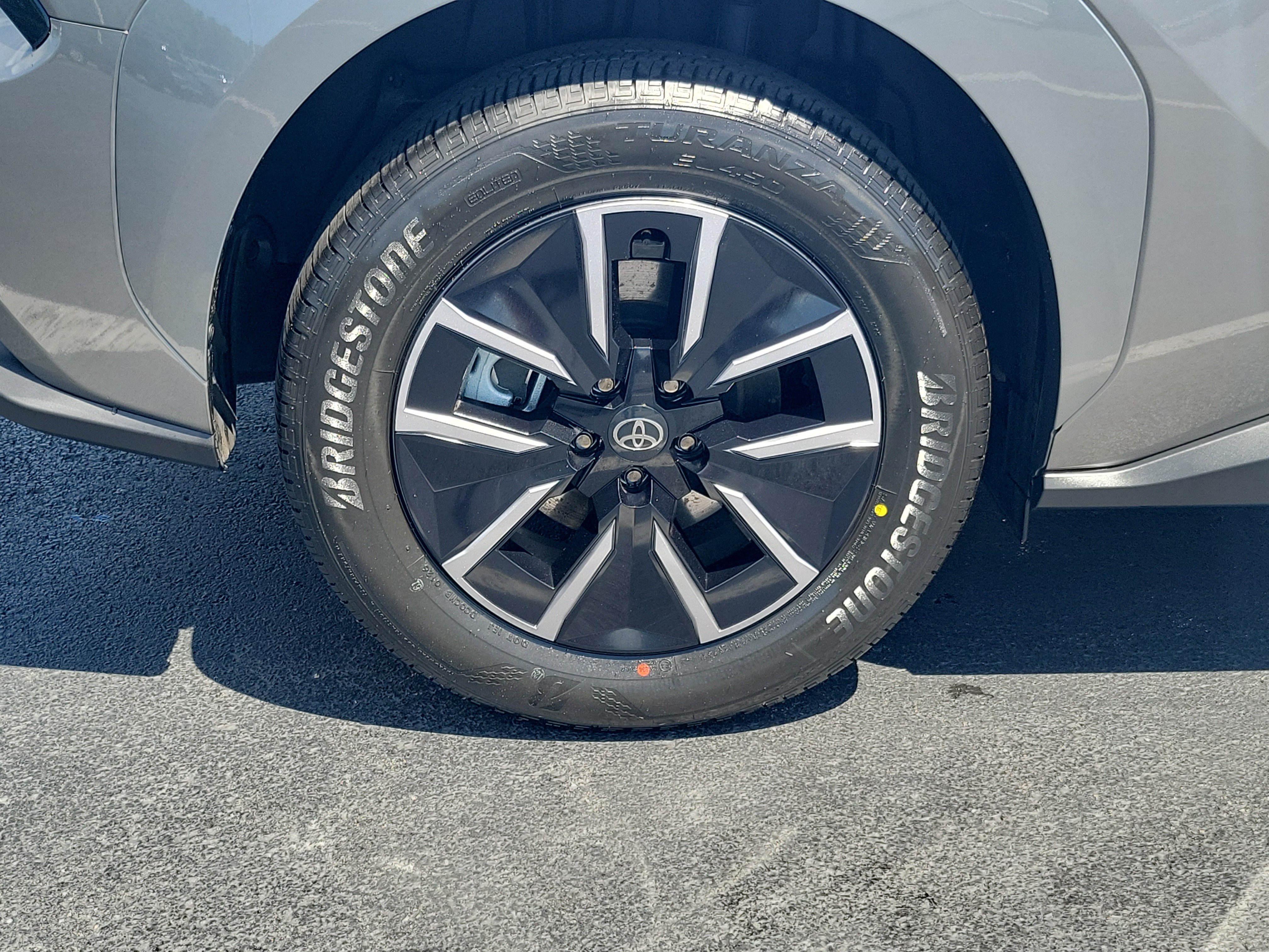Used 2026 Toyota bZ AWD/4WD image 6