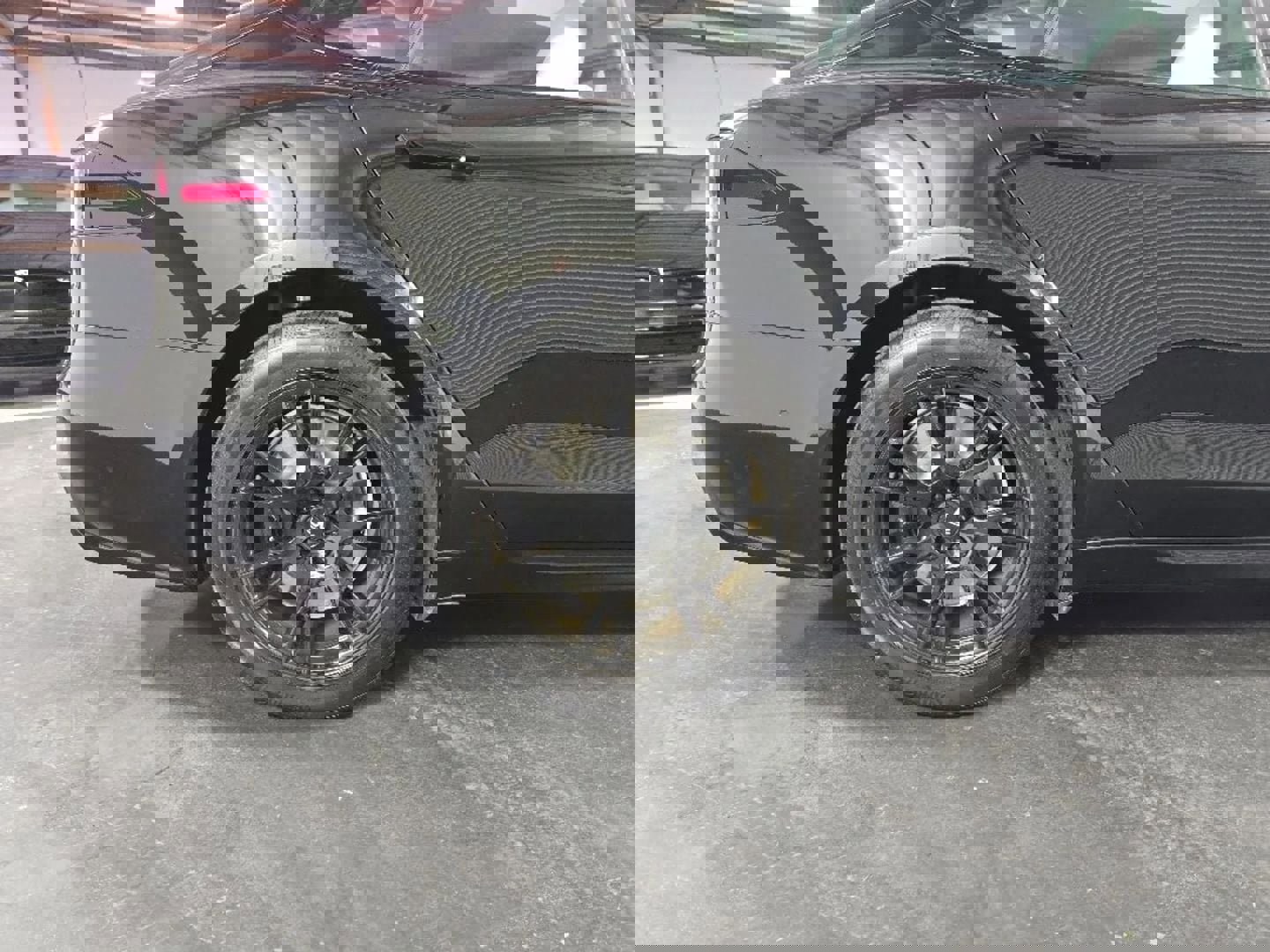 Used 2023 Tesla Model S image 21