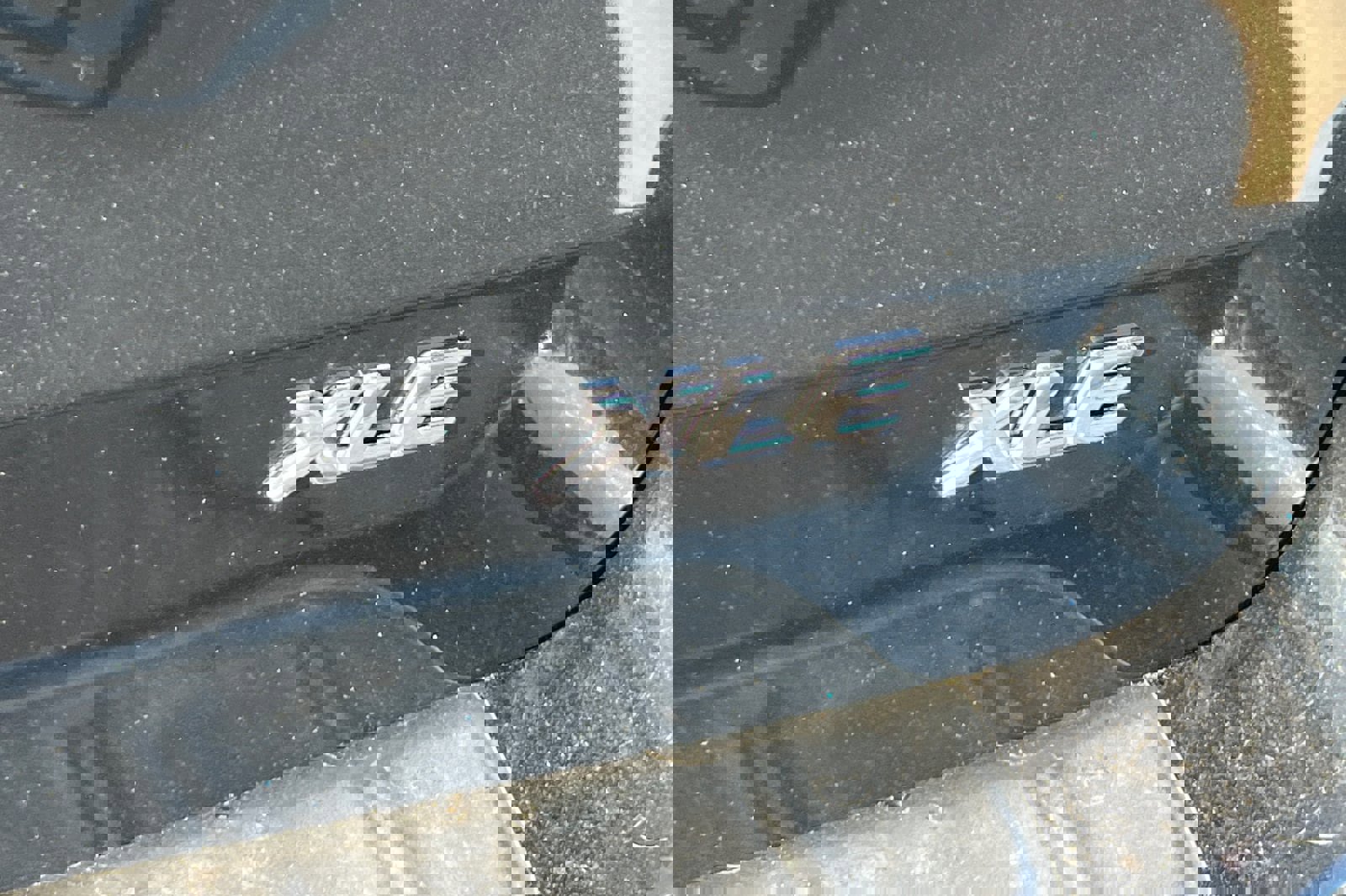 Used 2020 Toyota Sienna XLE image 28