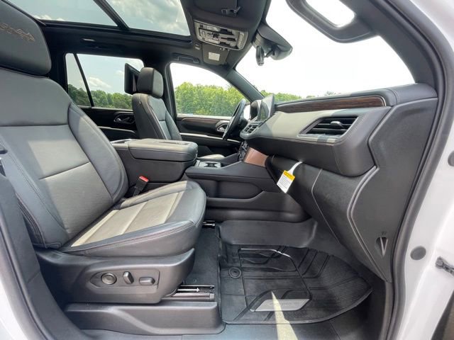 Used 2024 Chevrolet Tahoe High Country w/ Advanced Technology Package image 28