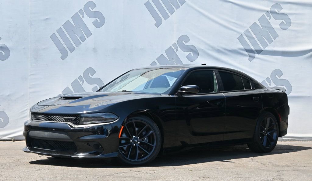 Used 2022 Dodge Charger R/T w/ Performance Handling Group image 1