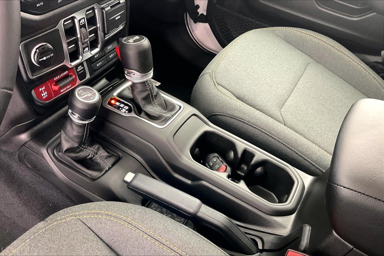 New 2026 Jeep Wrangler Unlimited Sport AWD/4WD image 8