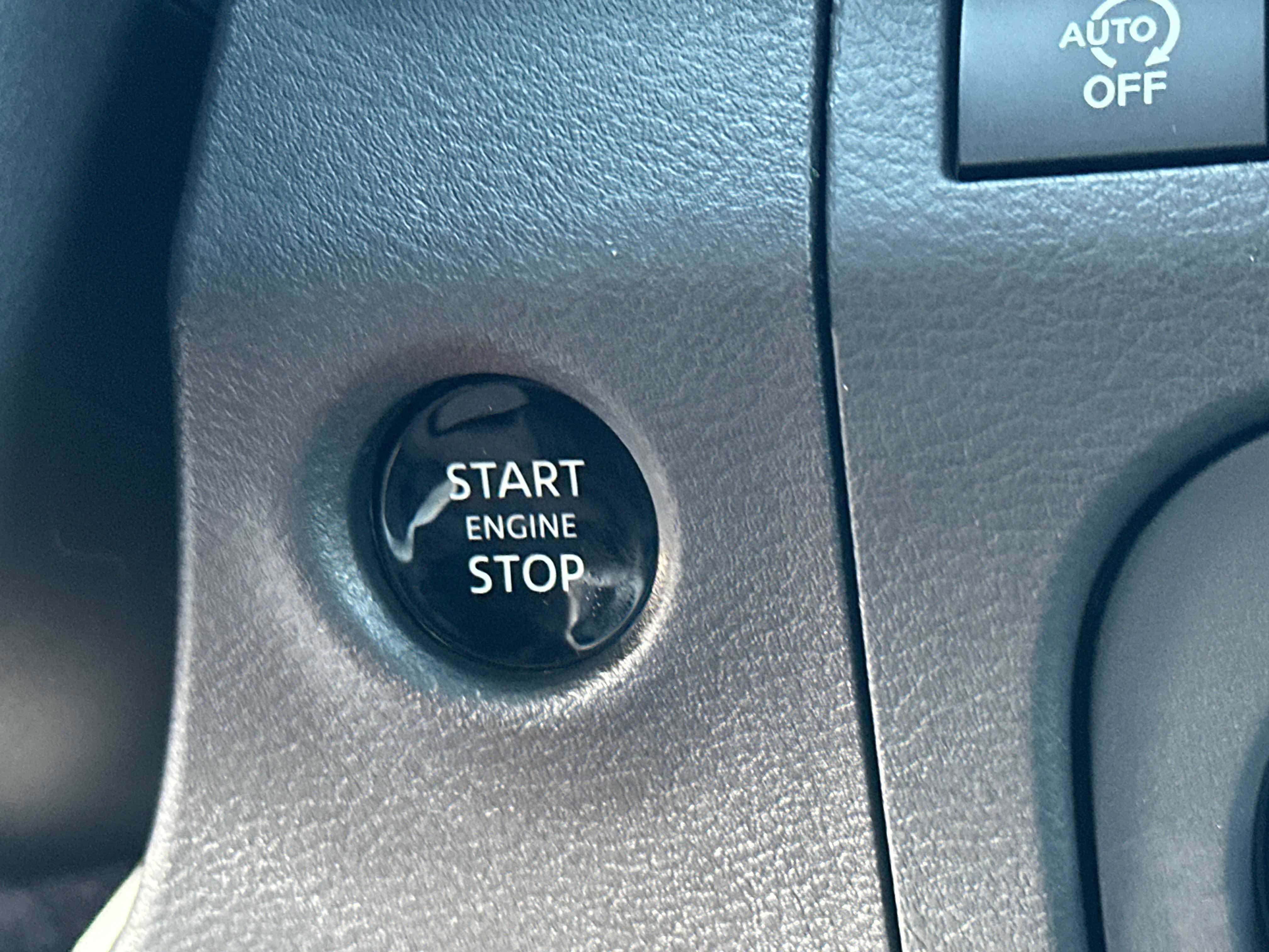 New 2026 Nissan Frontier SV w/ SV Convenience Package image 32