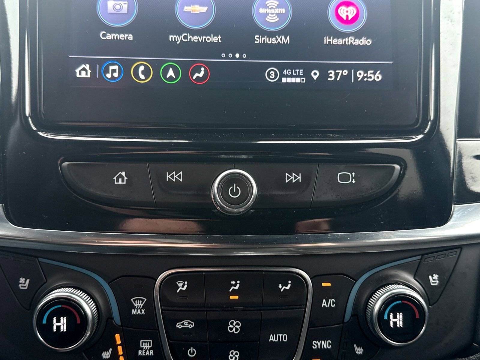 Certified 2023 Chevrolet Traverse Premier w/ Redline Edition image 29