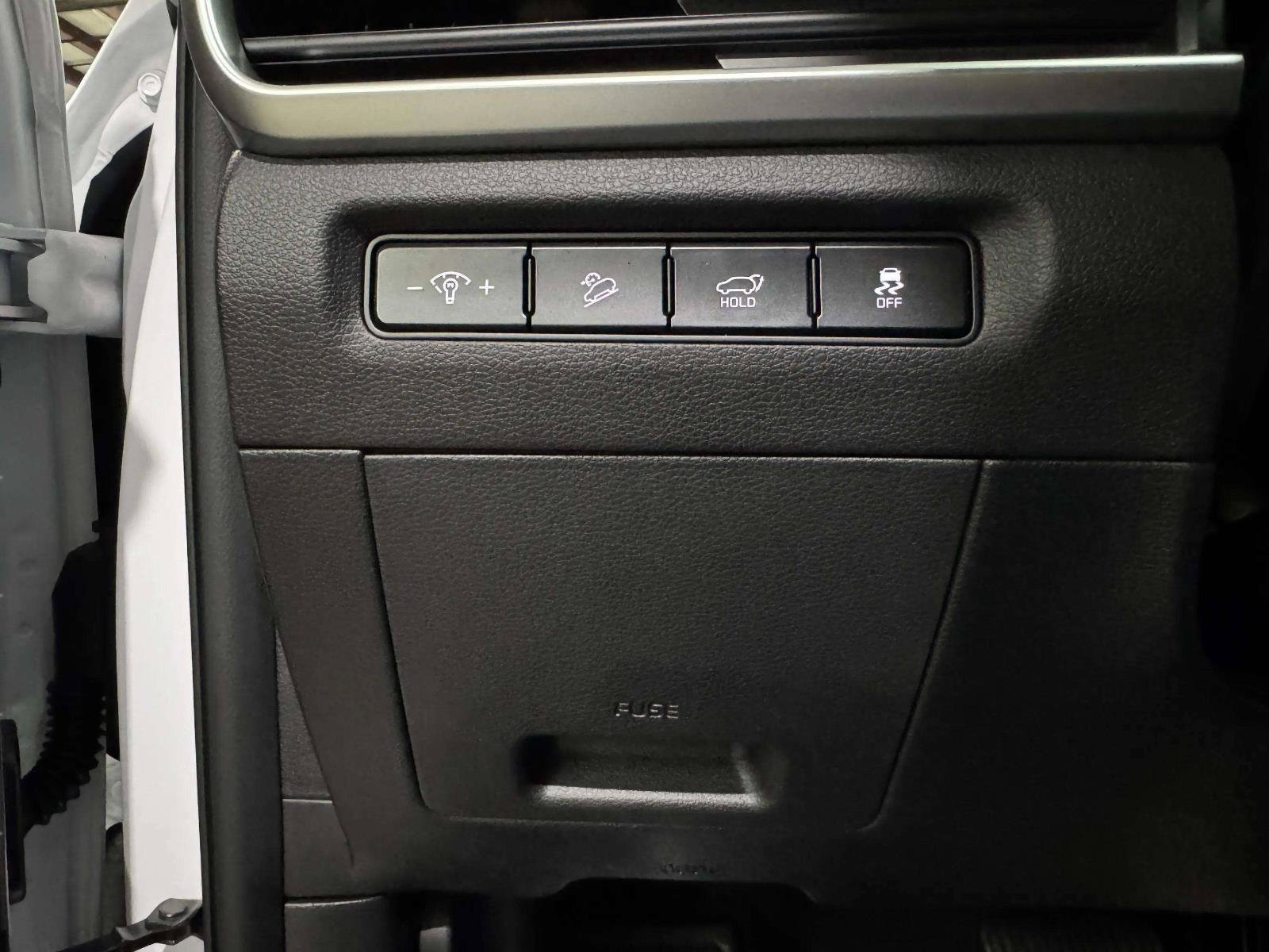 Used 2023 Kia Telluride EX w/ EX Captain's Chair Package FWD image 41